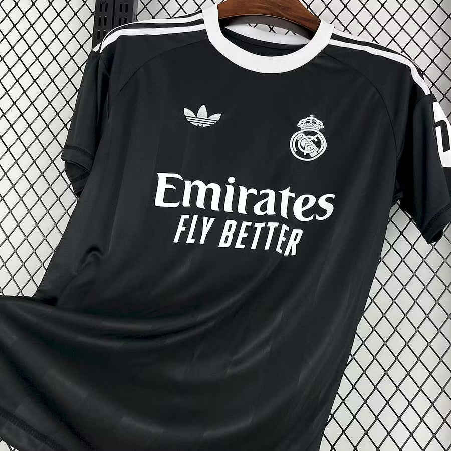 Real Madrid maillot entraînement 2025 2026