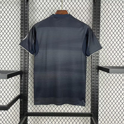Real Madrid maillot extérieur 2025 2026