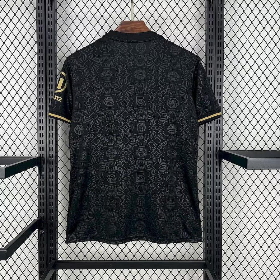 Bayern Munich maillot 125 ans