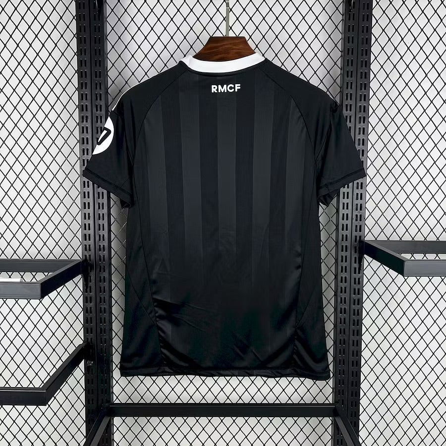 Real Madrid maillot entraînement 2025 2026