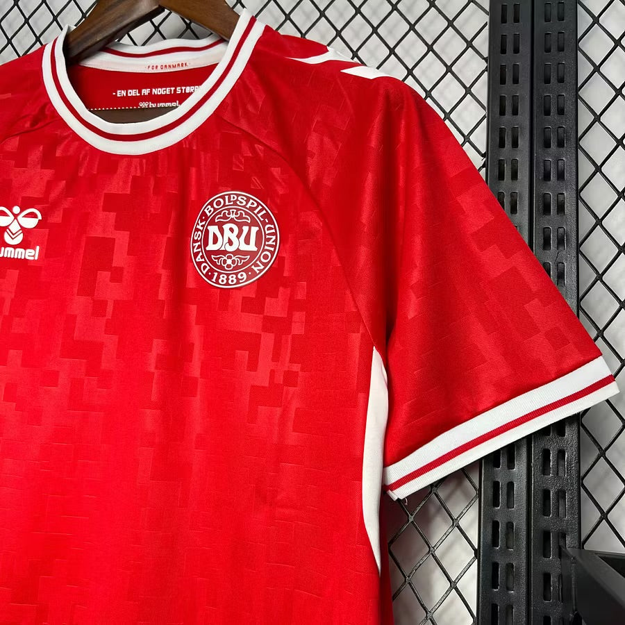 Danemark maillot domicile 2024 2025