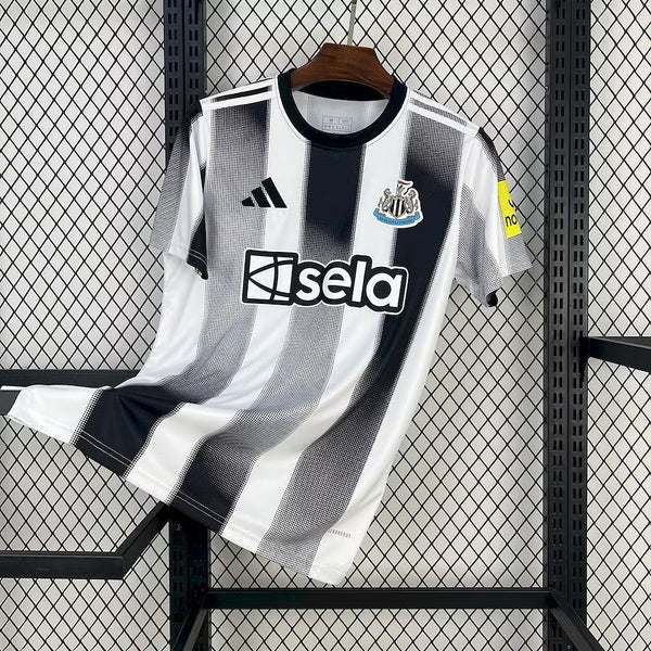 Newcastle maillot domicile 2025 2026